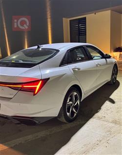 هیۆندای ئەلەنترا